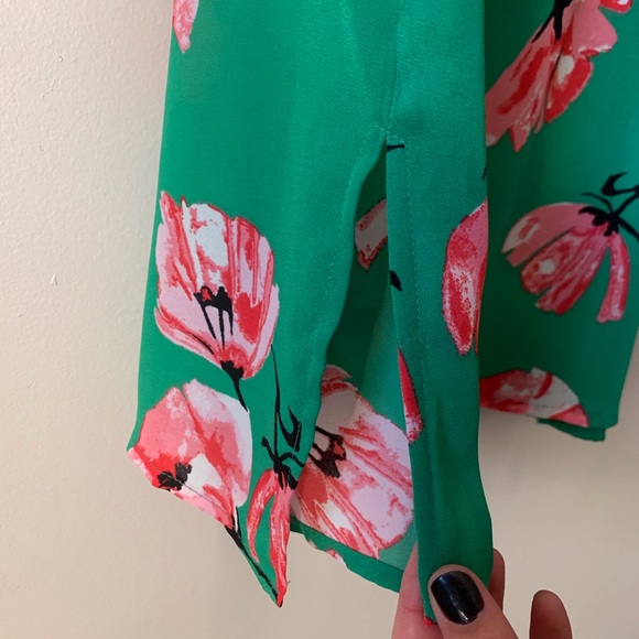 Who What Wear | Floral Tank - Picture 4 of 6